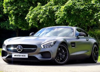 Ile kosztuje Mercedes Maybach zł?